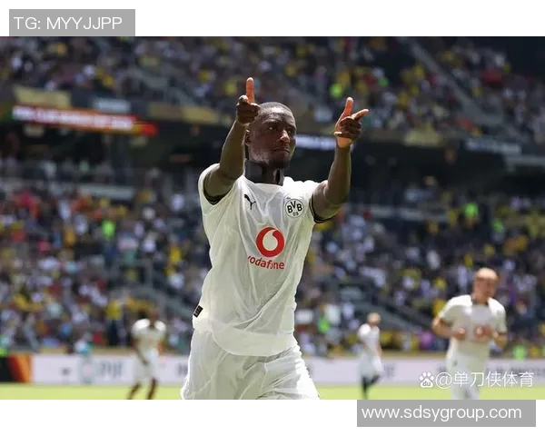 多特蒙德英雄逆转豪取德甲关键胜利