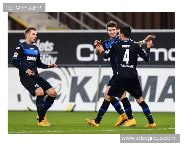 弗赖堡客场大胜奥格斯堡,德甲保级前景一片光明 弗赖堡客场大胜奥格斯堡,德甲保级前景一片光明