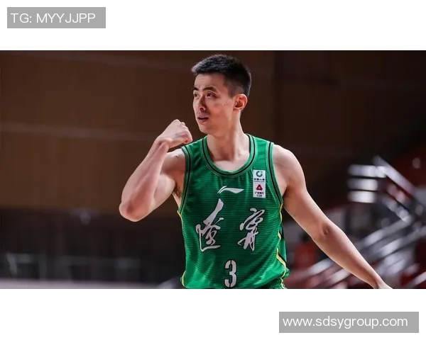 广东狂胜116分!赵继伟砍下40分,咆哮瞬间震撼全场! 广东狂胜116分!赵继伟砍下40分,咆哮瞬间震撼全场!