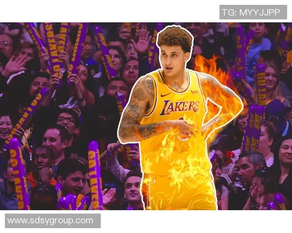 湖人逆转爵士!库兹马登板关键时刻,莱昂纳德看完一拼