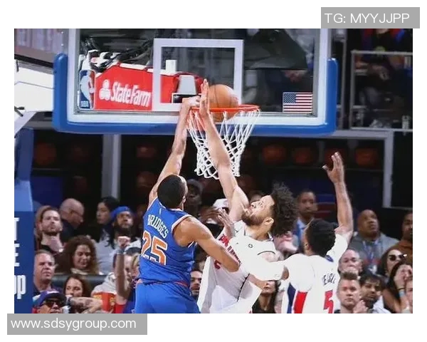 活塞队以109比100击败尼克斯队，展现强大实力