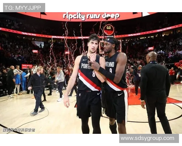 开拓者战胜对手,取得本赛季首场连胜——迎接全新赛季的黎明