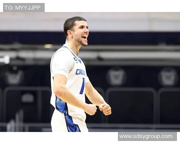 篮网队签下新秀后场球员，新赛季展望突破的无限可能