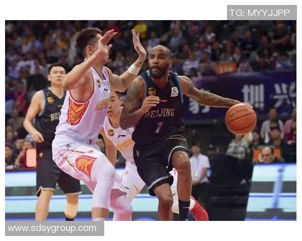 深圳马可波罗主场告负，球迷呼吁支持球队