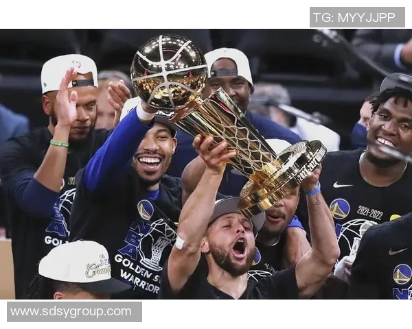 勇士队在客场连胜，战绩持续攀升：背后的坚持与荣耀